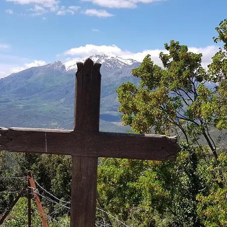 U San Anto Nyaraló *